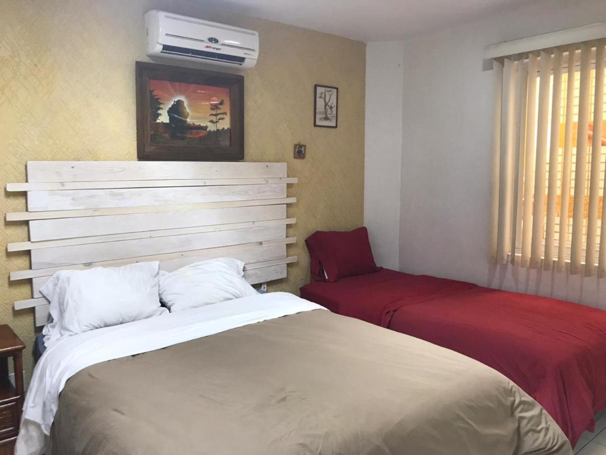Casa D Miros Familias , Grupos Y Empresas Max 20 P Hotel Guadalajara Buitenkant foto
